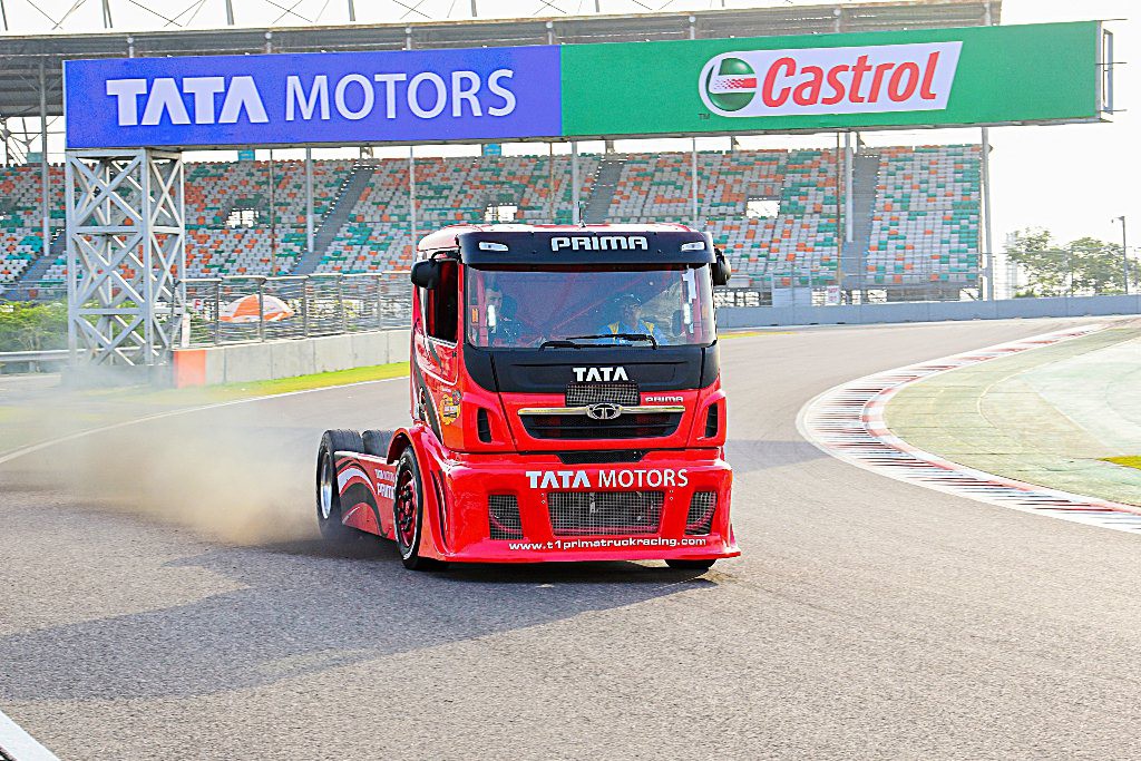 Tata Motors T1 Prima Truck Racing 1000 hp truck